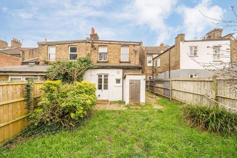 2 bedroom flat to rent, Bramshill Road, London NW10