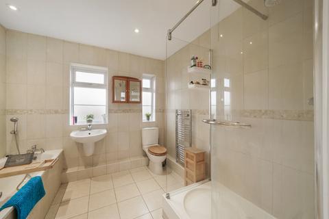 undefined, Lynton Road, London