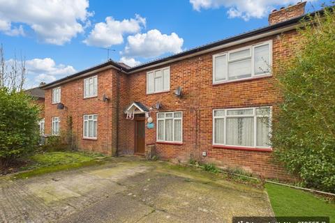 1 bedroom flat for sale, Beech Drive, Borehamwood WD6