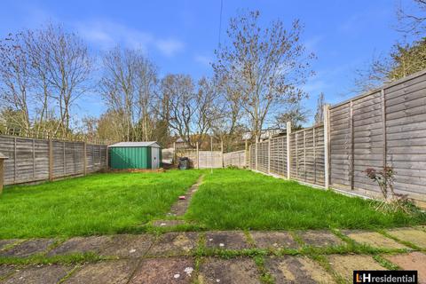 1 bedroom flat for sale, Beech Drive, Borehamwood WD6