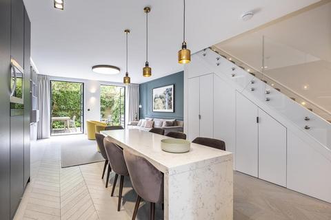 undefined, Devonshire Mews, Park Walk London SW10