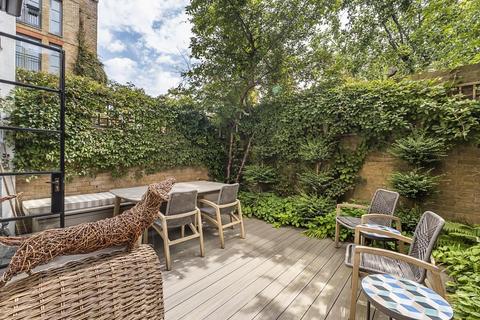 undefined, Devonshire Mews, Park Walk London SW10