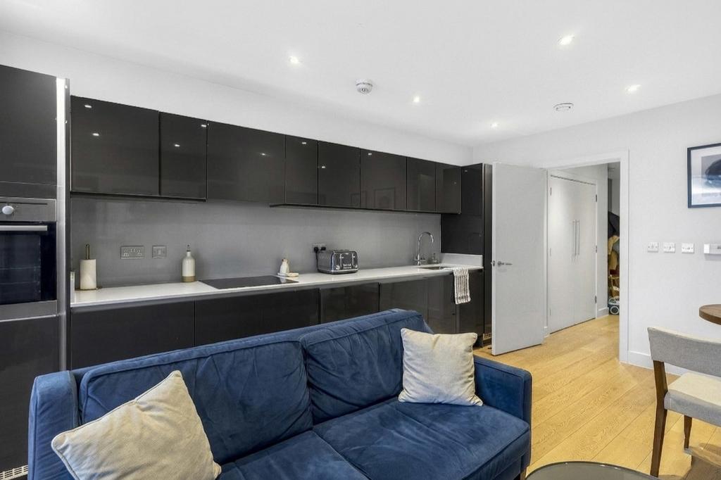 Reception/Kitchen