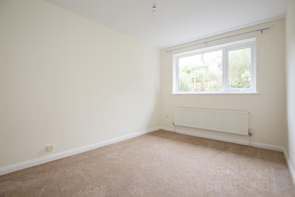 Bedroom 5/Study