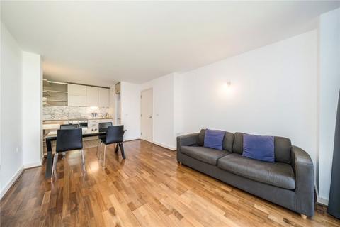 2 bedroom flat to rent, Deals Gateway, London SE13
