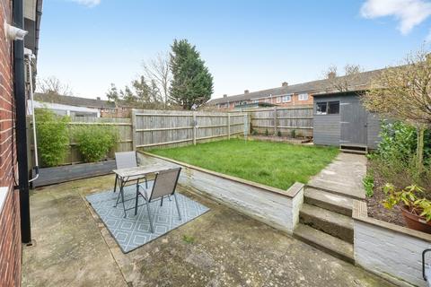 3 bedroom terraced house for sale, Lidsey Road, Banbury