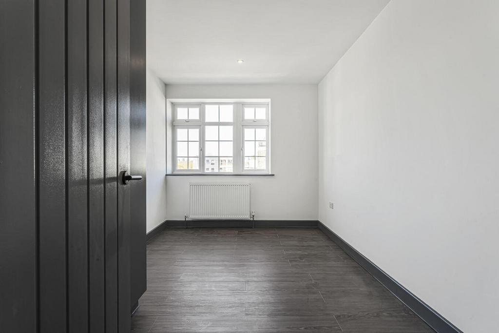 Bedroom ALT.jpg