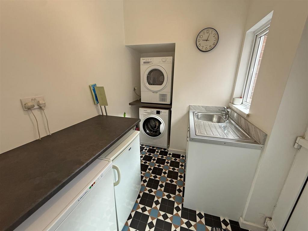 Utility Room.jpg