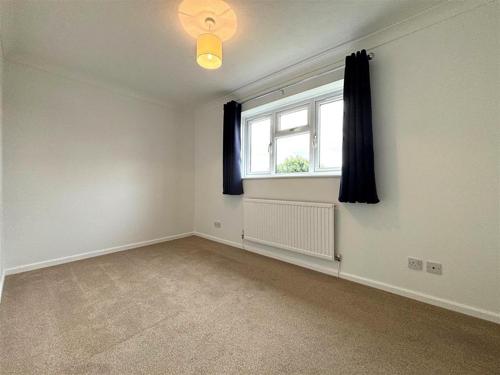 Bedroom 2.jpg