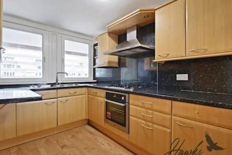 3 bedroom apartment to rent, Nero Court | Brentford Docks | Water Views