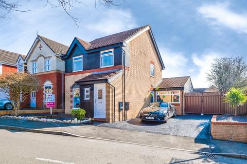 3 bedroom detached house for sale, Tarragon Way, Pontprennau, Cardiff