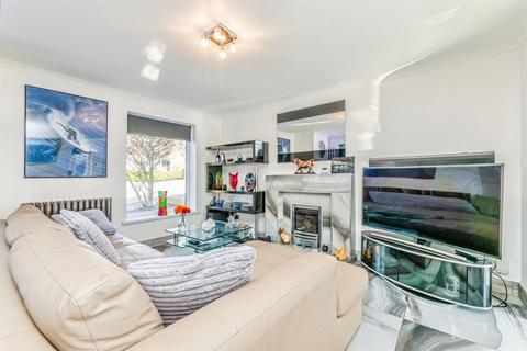 3 bedroom detached house for sale, Tarragon Way, Pontprennau, Cardiff