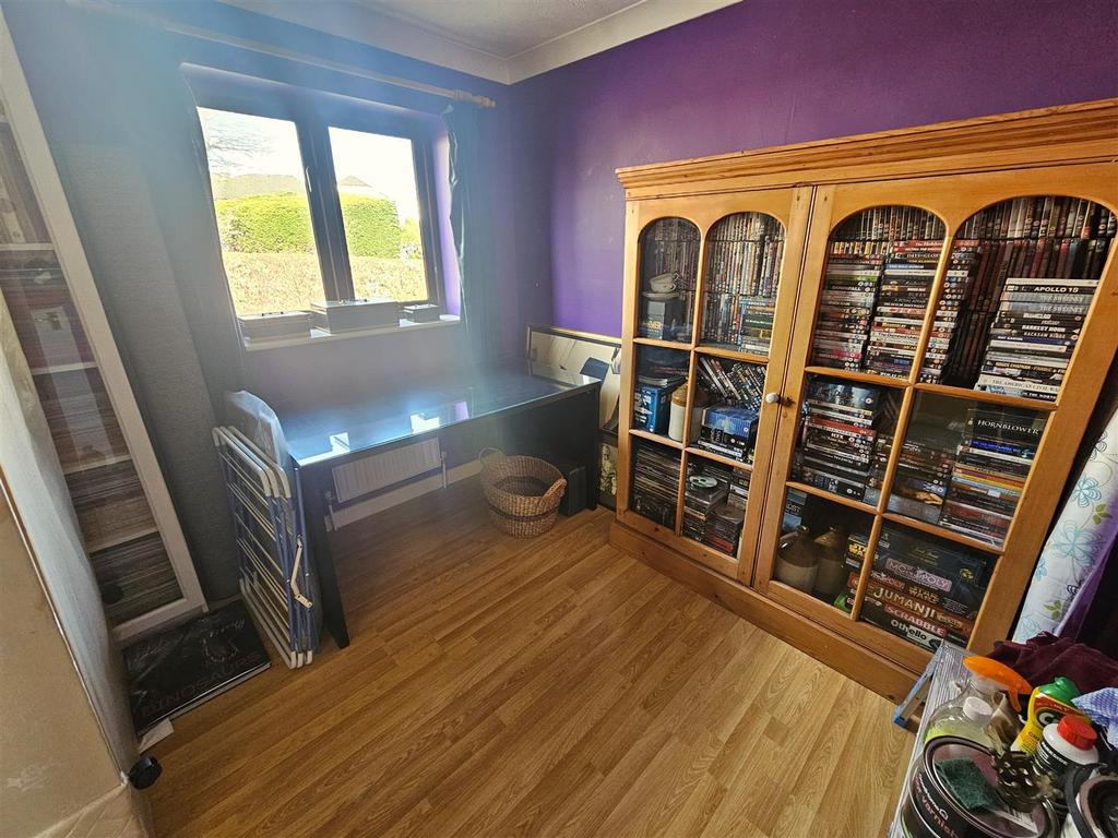 Bedroom 3.jpg