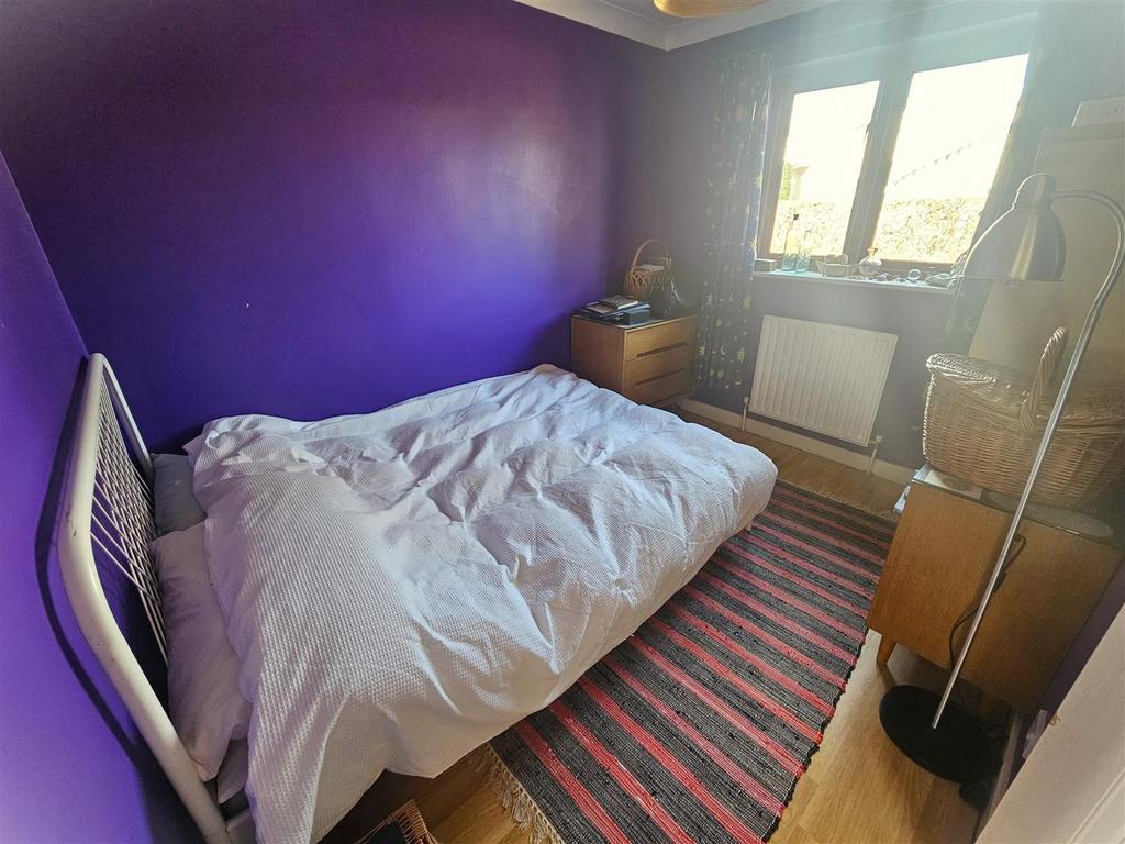 Bedroom 4.jpg