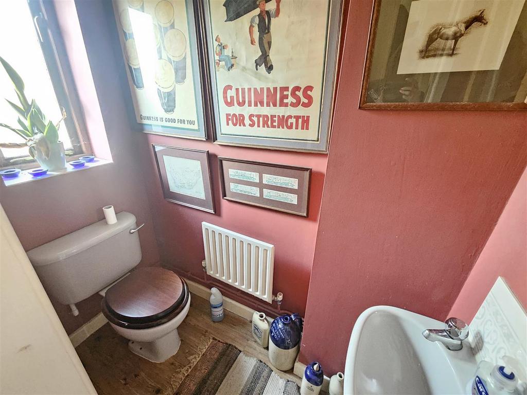 Cloakroom.jpg