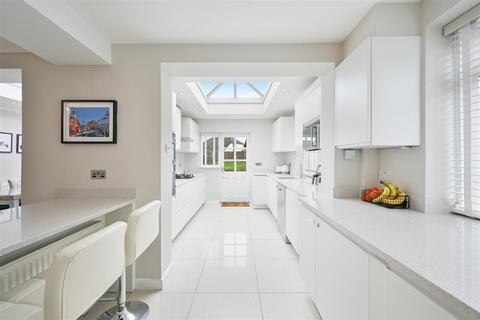 undefined, Roundwood View, Banstead