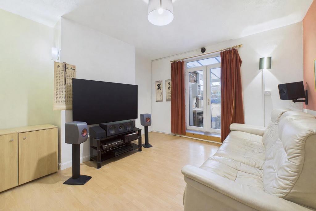 Living Room.png