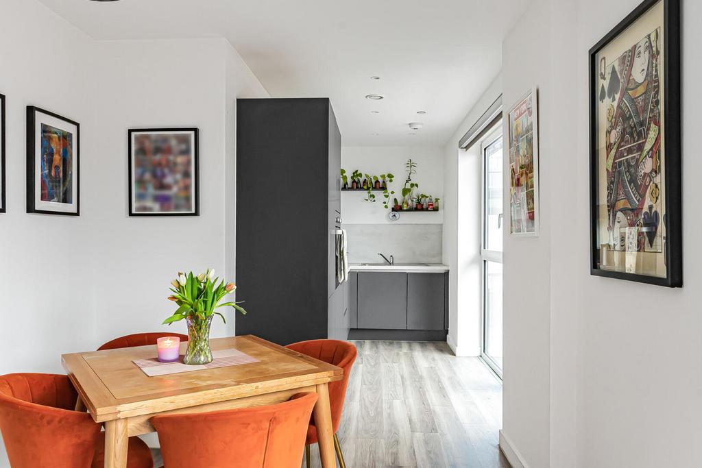 Open Plan Living/Dining/ Kitchen