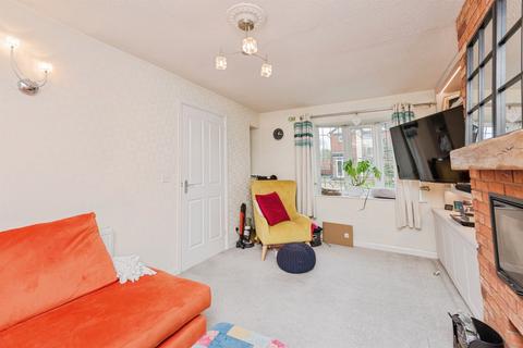 undefined, Glovers Close, Atherstone