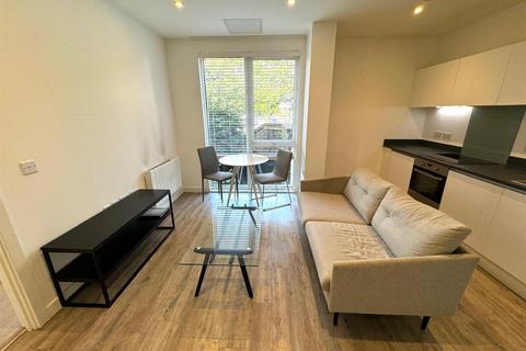 1 bedroom apartment to rent, 300 Kings Road, Reading RG1