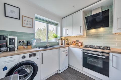 3 bedroom detached house for sale, Lytchett Drive, Broadstone