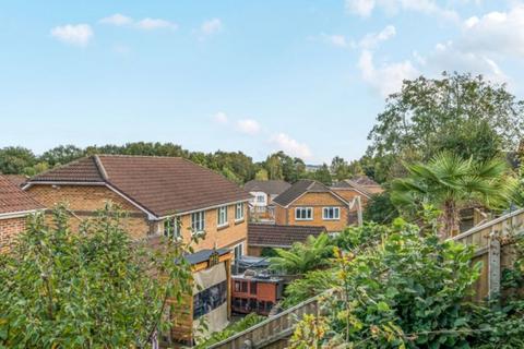 3 bedroom detached house for sale, Lytchett Drive, Broadstone