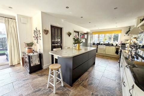 5 bedroom detached bungalow for sale, Whitefield Pit, Houghton Le Spring, Tyne and Wear, DH4 7JU