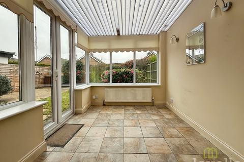 3 bedroom semi-detached house for sale, Birchwood Avenue  , Lincoln LN6