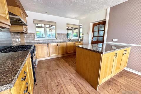 undefined, Campbell Avenue, Leek