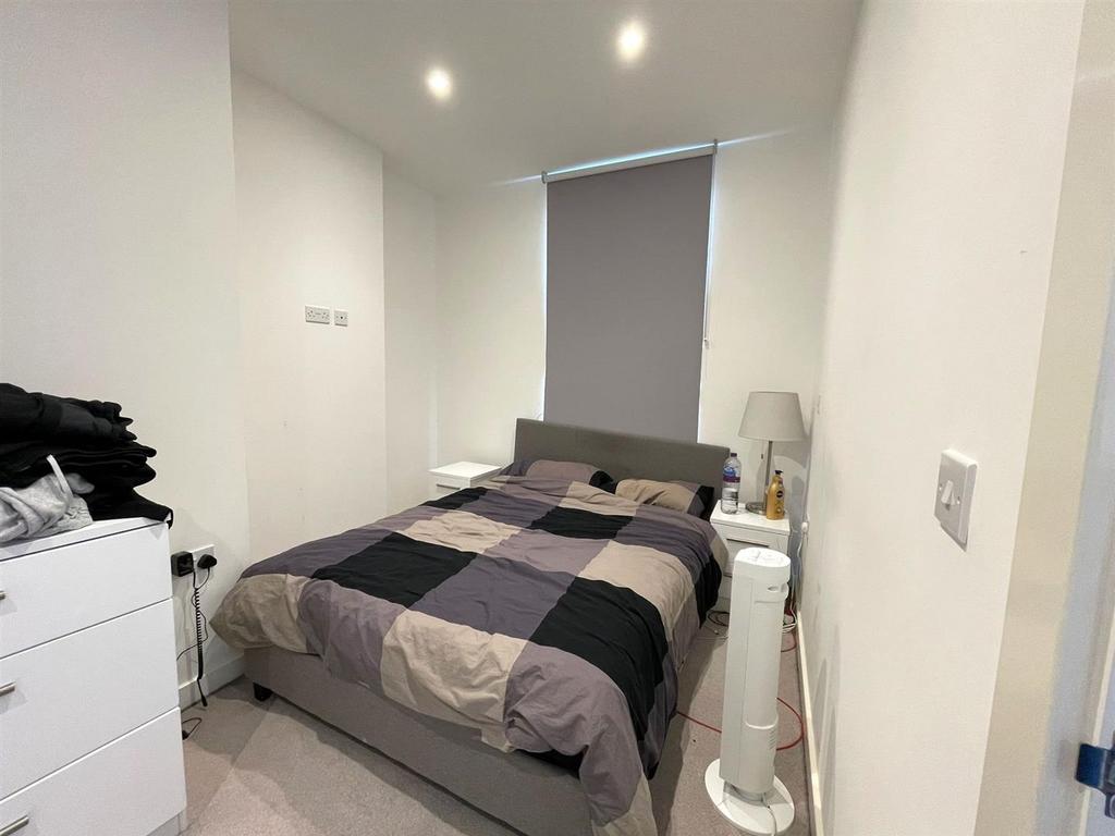 Bedroom.jpg
