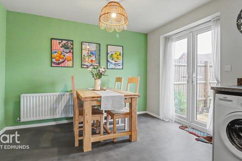 2 bedroom semi-detached house for sale, Old Cannon Way, Bury St Edmunds