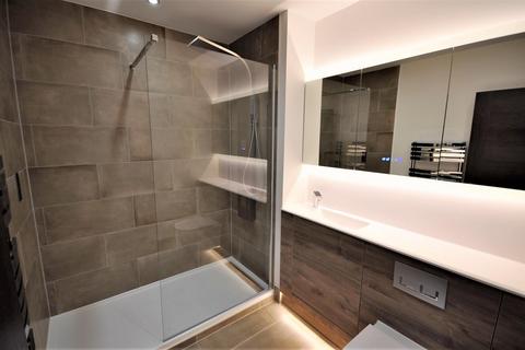 2 bedroom apartment to rent, Conway Court, Watford WD24