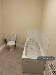 1 bedroom flat to rent, Elphinstone Road, Southsea, PO5