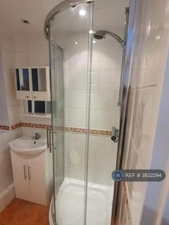 1 bedroom flat to rent, Sulivan Court, London, SW6