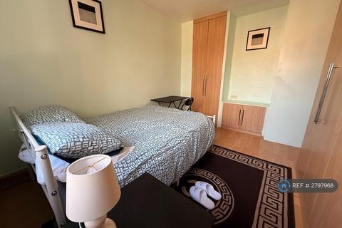 undefined, Longhill Road, London, SE6