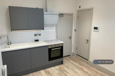 1 bedroom flat to rent, Radcliffe Road, West Bridgford, Nottingham, NG2