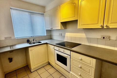 2 bedroom end of terrace house for sale, Nelson Drive, Cannock, Staffordshire, WS12