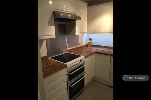 2 bedroom flat to rent, Arun Court, Rg30 2Ez, RG30