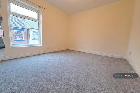 2 bedroom terraced house to rent, Byron St, Runcorn, WA7