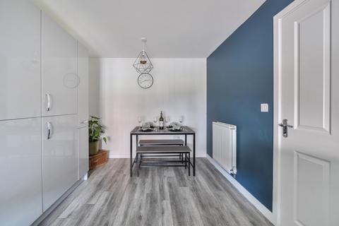 4 bedroom terraced house for sale, Epsom Avenue, Towcester, Northamptonshire, NN12