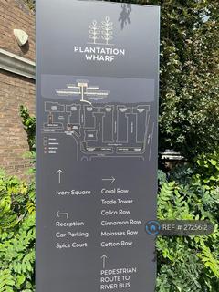 2 bedroom flat to rent, Plantation Wharf, London, SW11