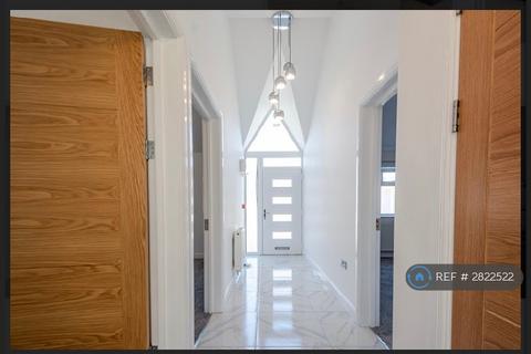 undefined, Merlin Close, Bristol, BS9