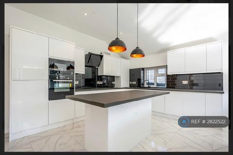 undefined, Merlin Close, Bristol, BS9
