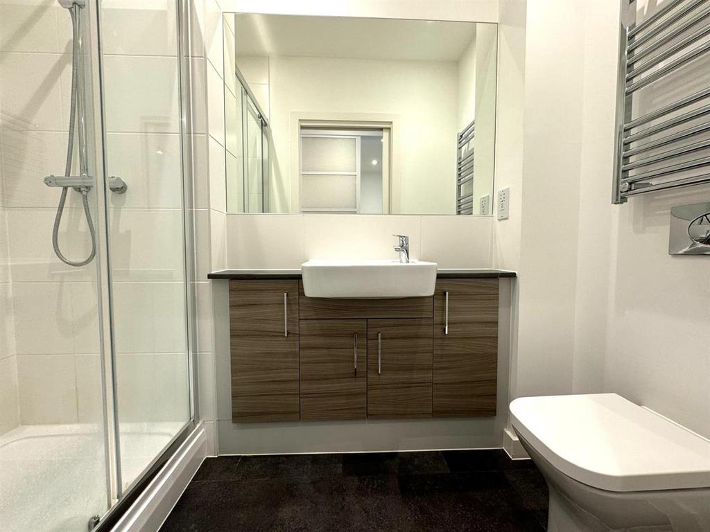 Bathroom.jpeg