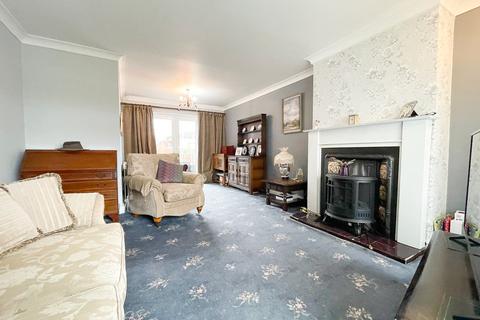3 bedroom semi-detached house for sale, Alderley Drive, Bredbury
