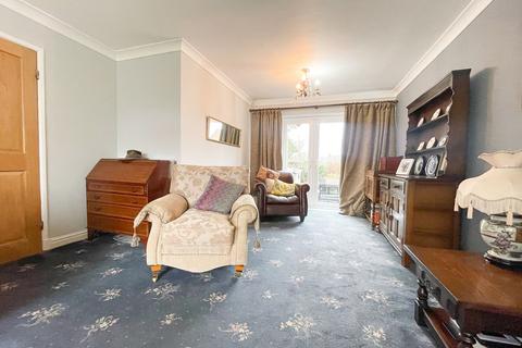 3 bedroom semi-detached house for sale, Alderley Drive, Bredbury