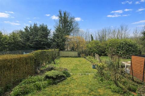 undefined, Woodmansterne Road, Coulsdon CR5