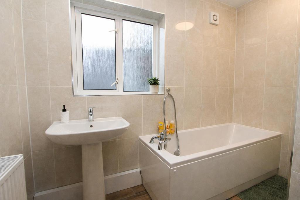 Bath1