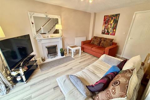 undefined, Meldon Way, Bradford BD6