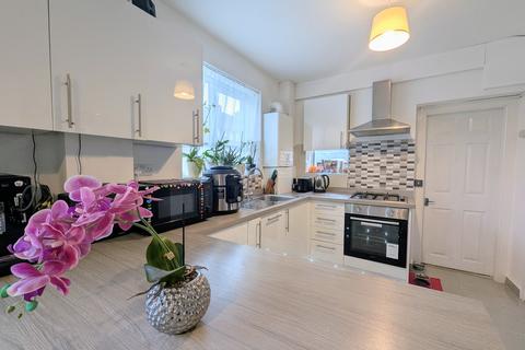 3 bedroom semi-detached house for sale, Riversdale View, Woodley